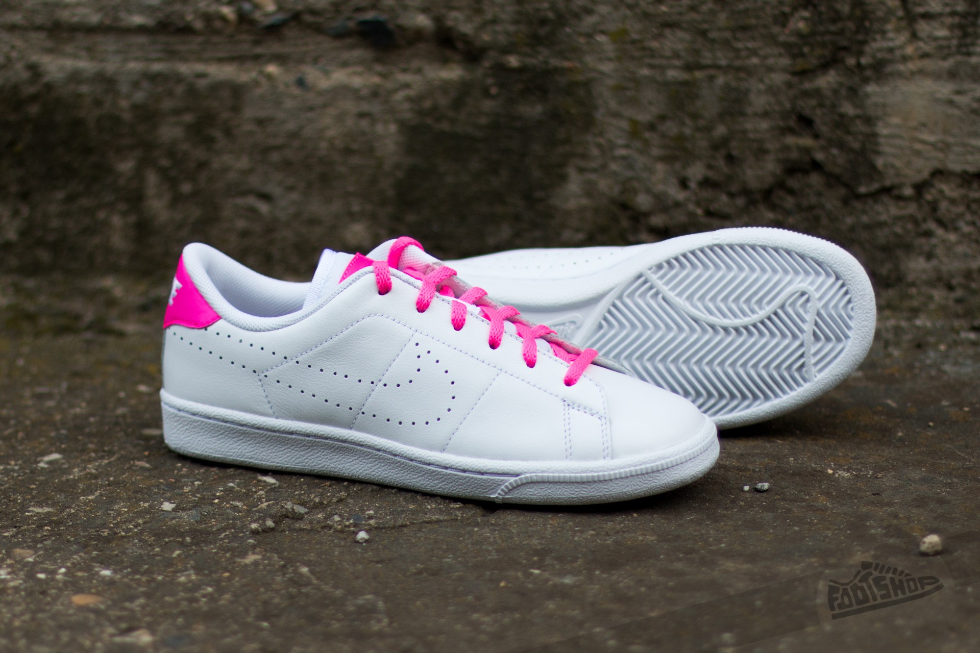 Women's shoes Nike Tennis Classic Premium (GS) White/ White-Pink Blast