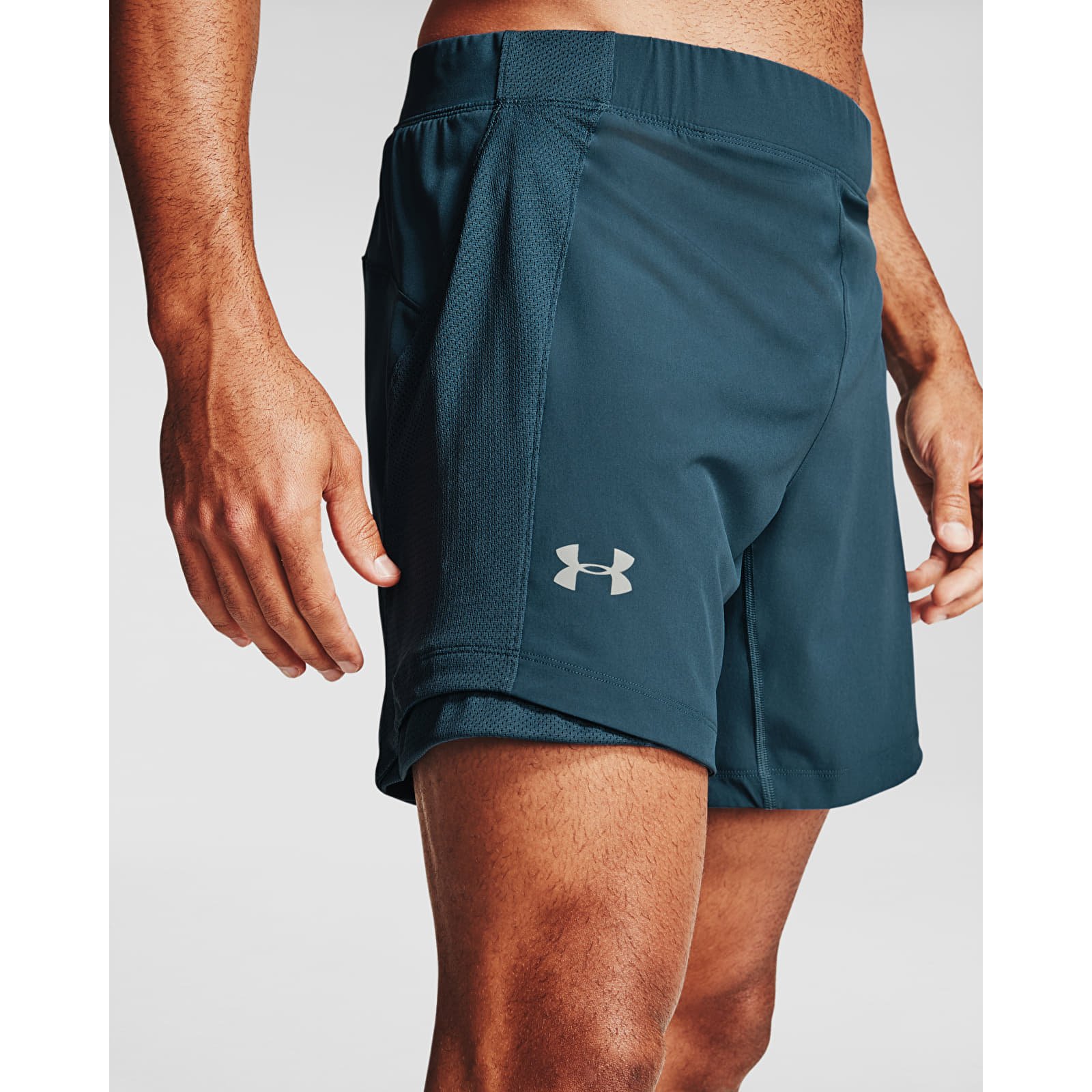 Kratke hlače Under Armour Qualifier Speedpocket 7'' Shorts Blue