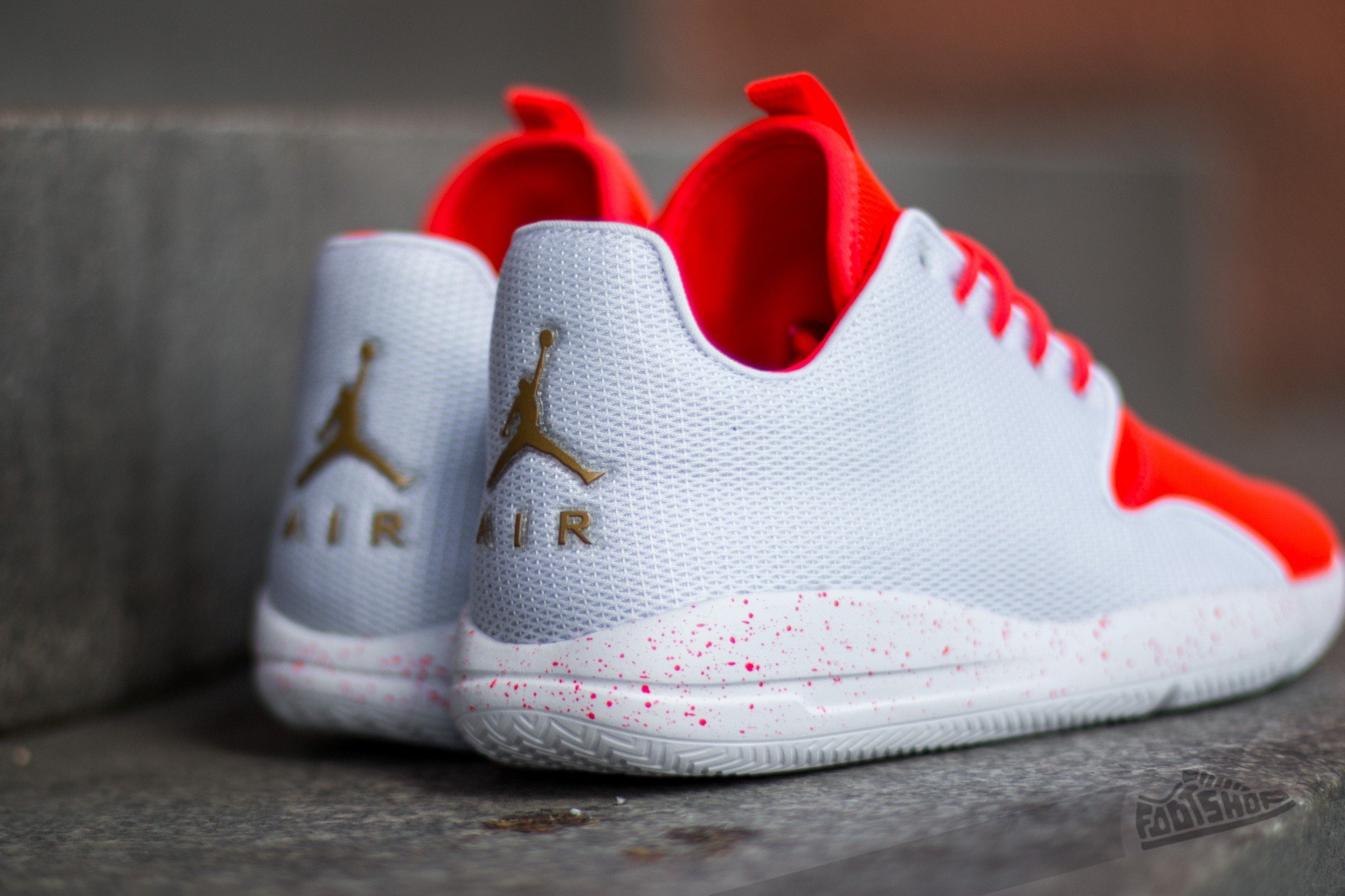 Vyriška avalynė Jordan Eclipse White/ Metalic Gold Coin-Infrared 23