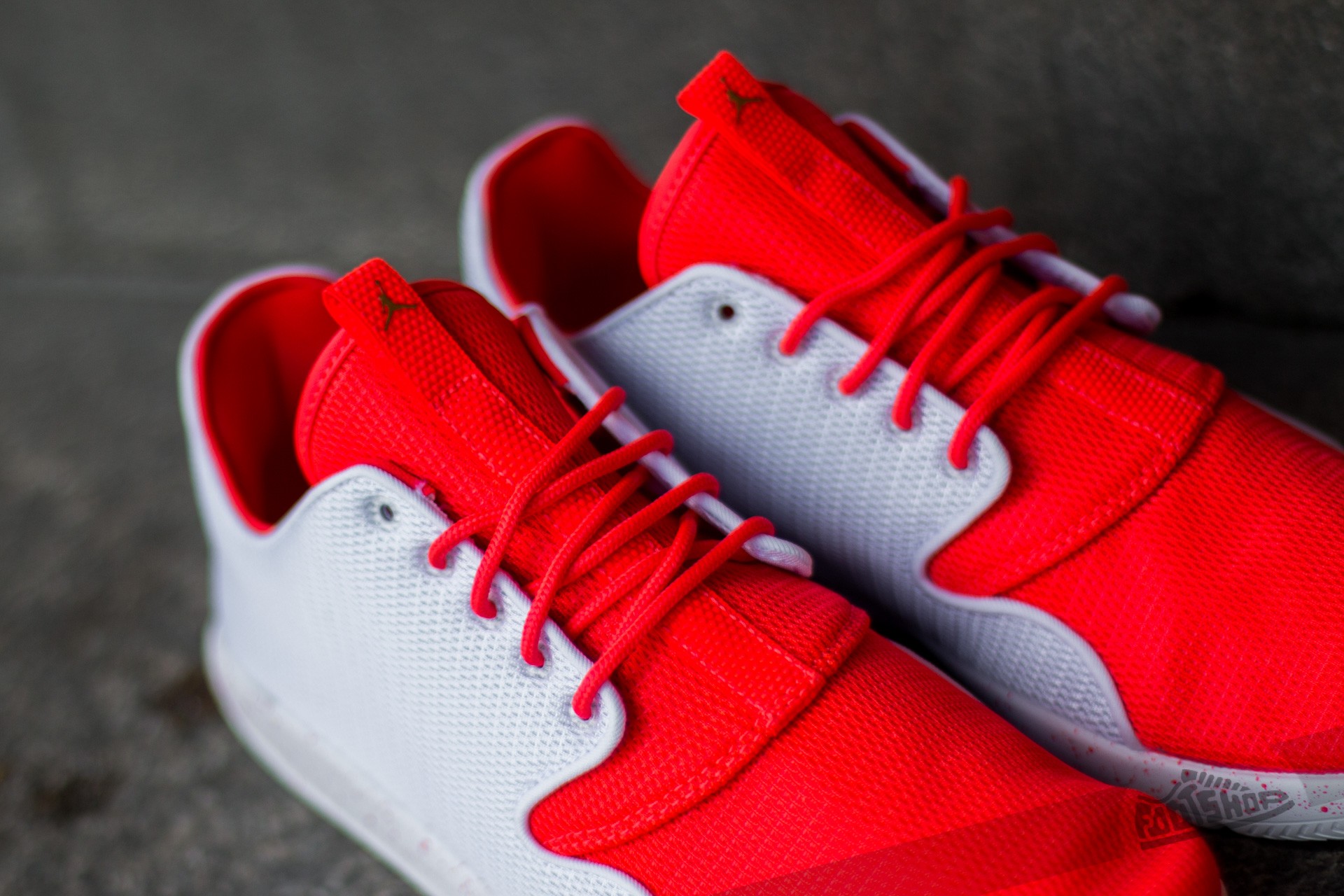 Vyriška avalynė Jordan Eclipse White/ Metalic Gold Coin-Infrared 23
