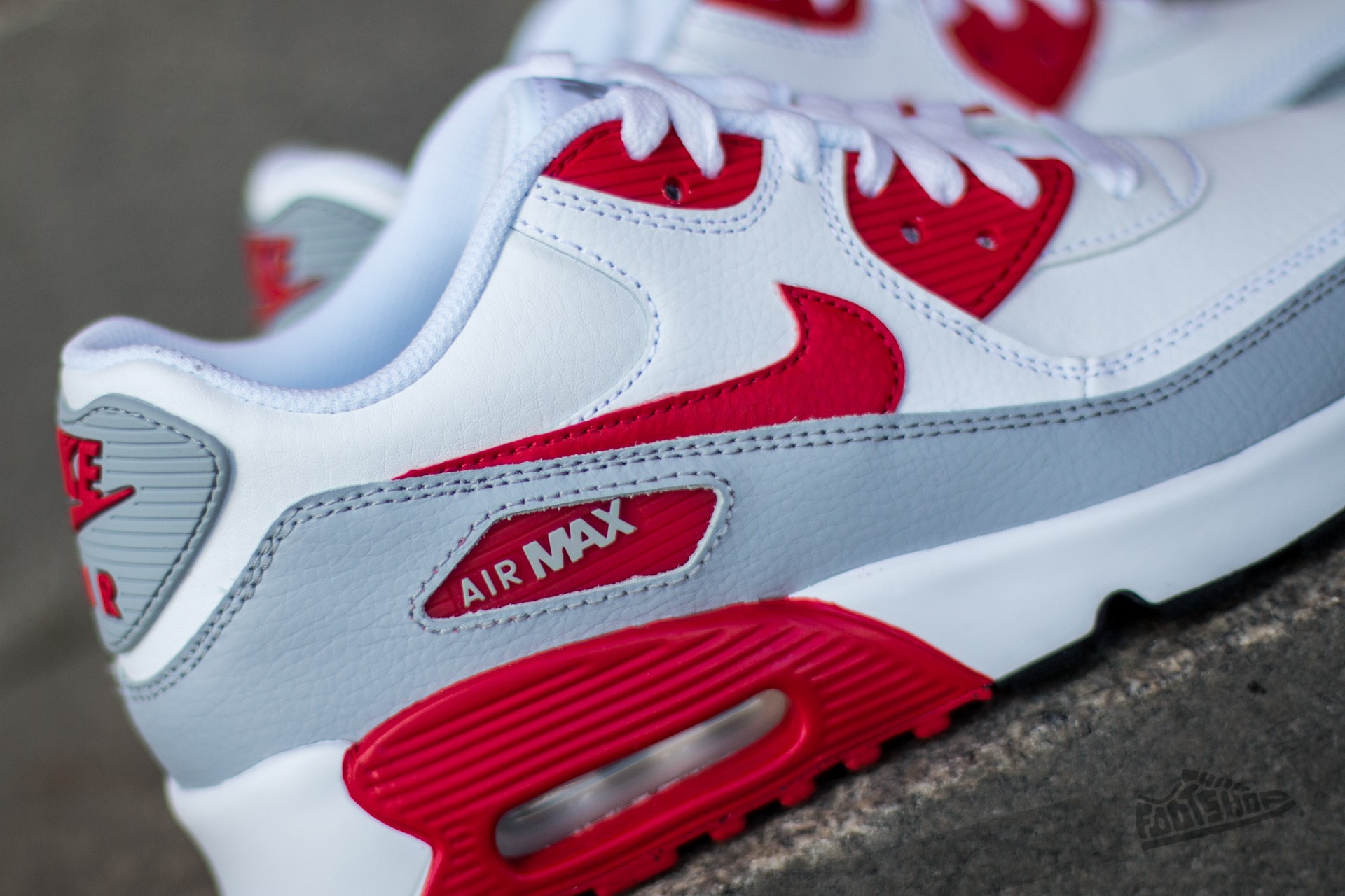 Nike air max hot sale 9 red leather