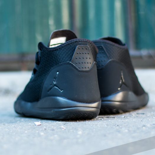 Men s shoes Jordan Reveal Black Black Black Infrared Footshop