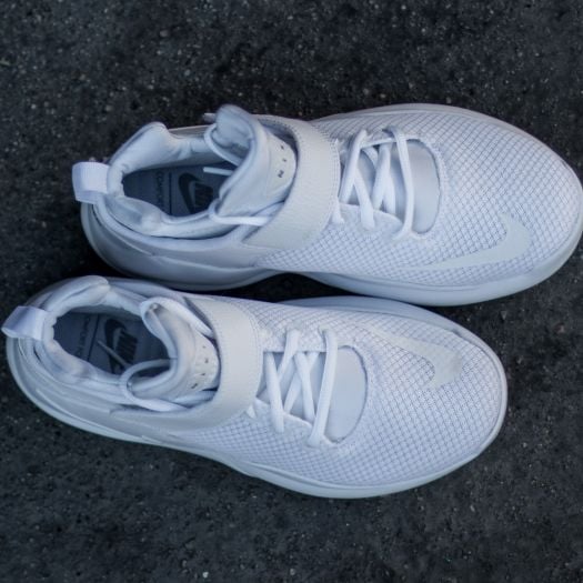 Women's shoes Nike Wmns Kwazi White/ White-Metallic Silver | Footshop