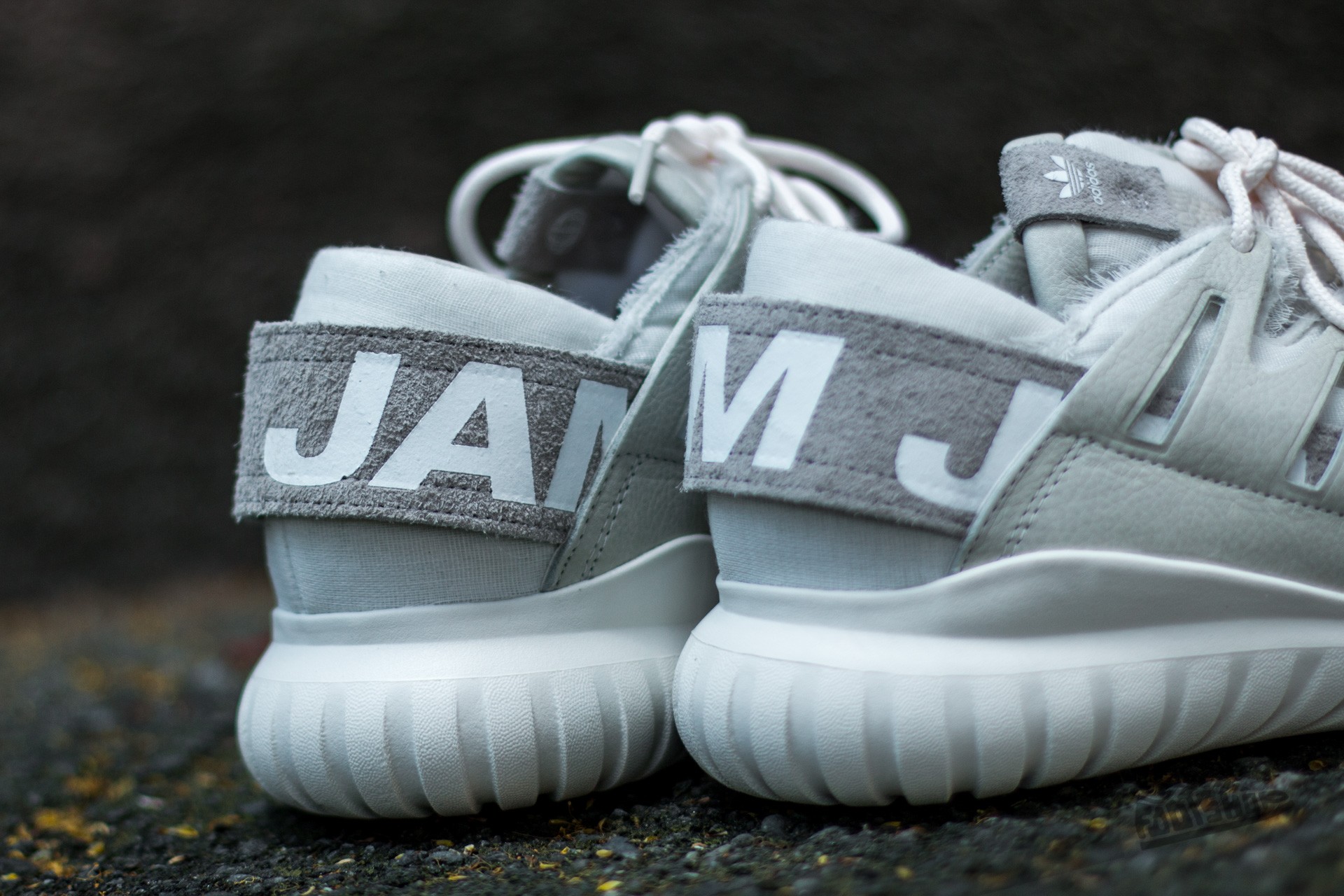 Zapatillas Hombre adidas x Slam Jam Tubular Nova Clear White/ Clear White/ Clear Granite
