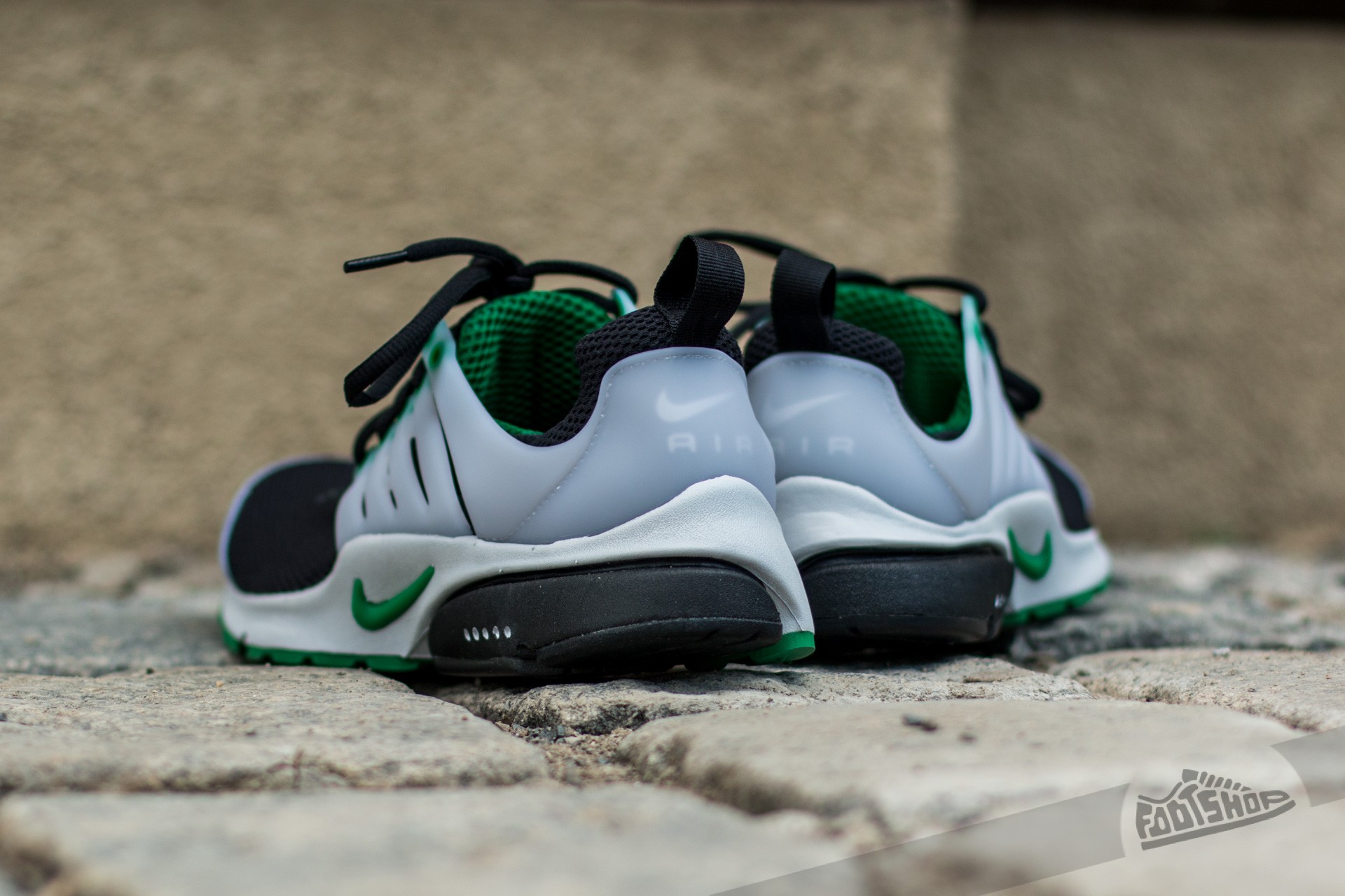 Nike air presto essential green 2025