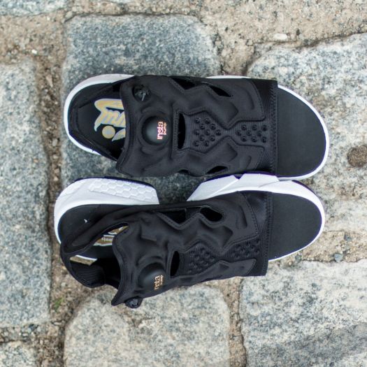 Insta pump fury outlet sandal