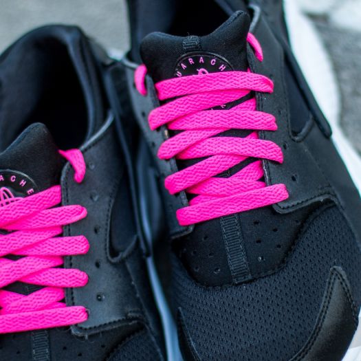 Women s shoes Nike Huarache Run GS Black White Pink Blast Footshop