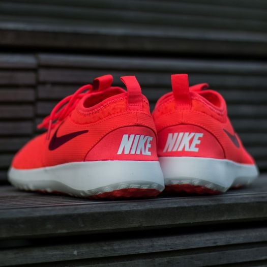Nike womens juvenate - red/sail hotsell