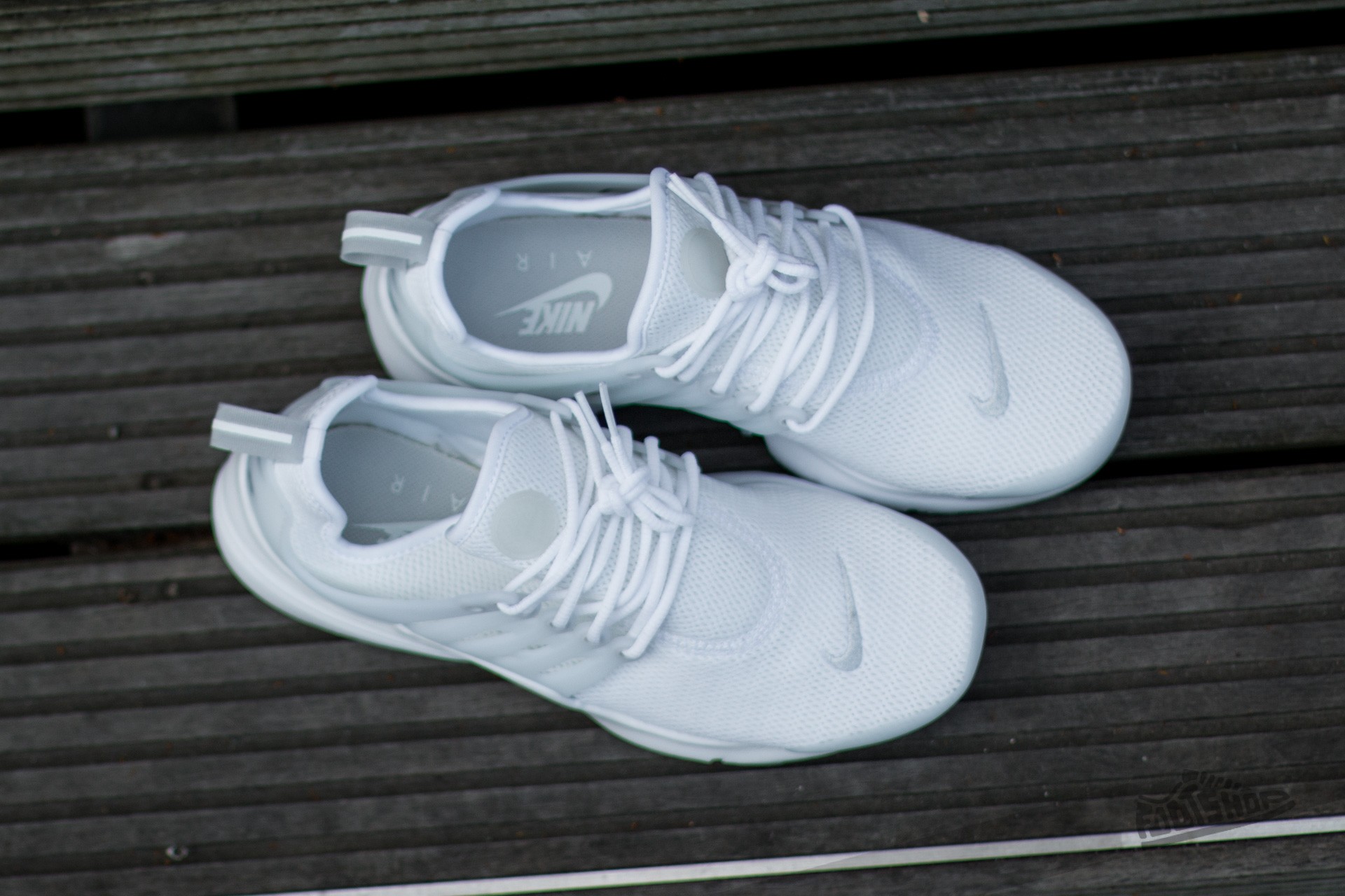 Buty damskie Nike W Air Presto White/ Pure Platinum-White
