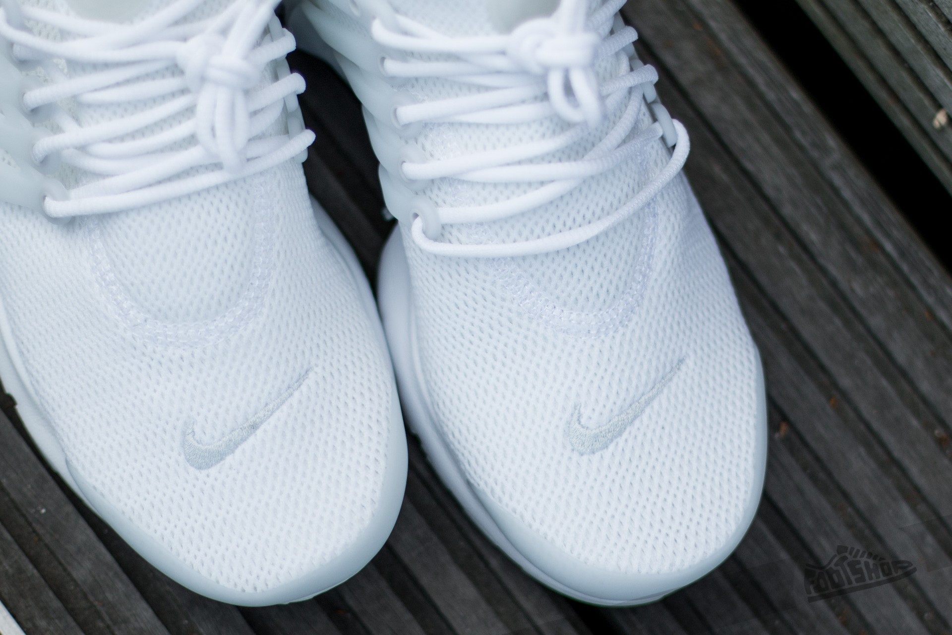 Buty damskie Nike W Air Presto White/ Pure Platinum-White