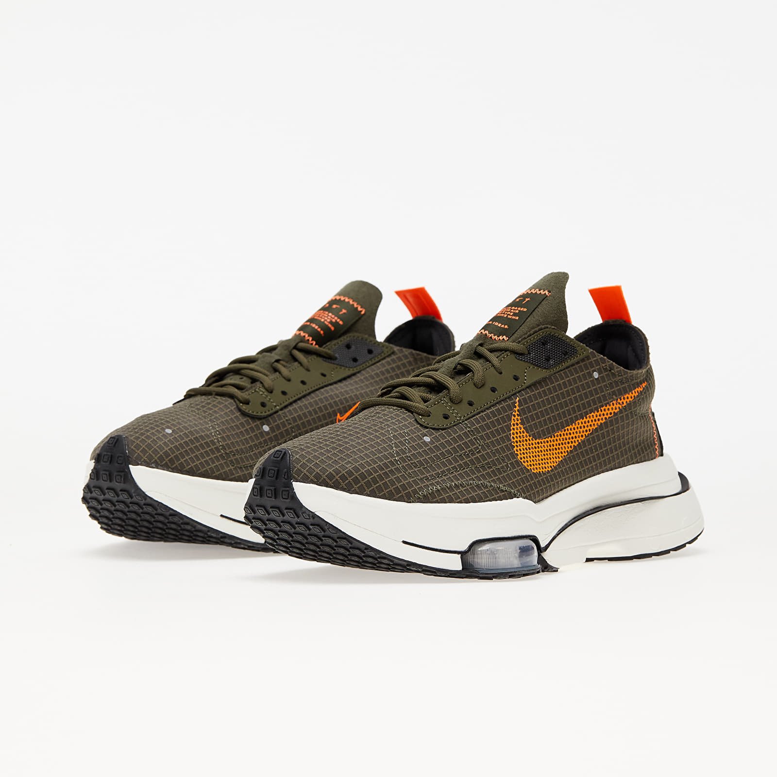 Nike zoom khaki top