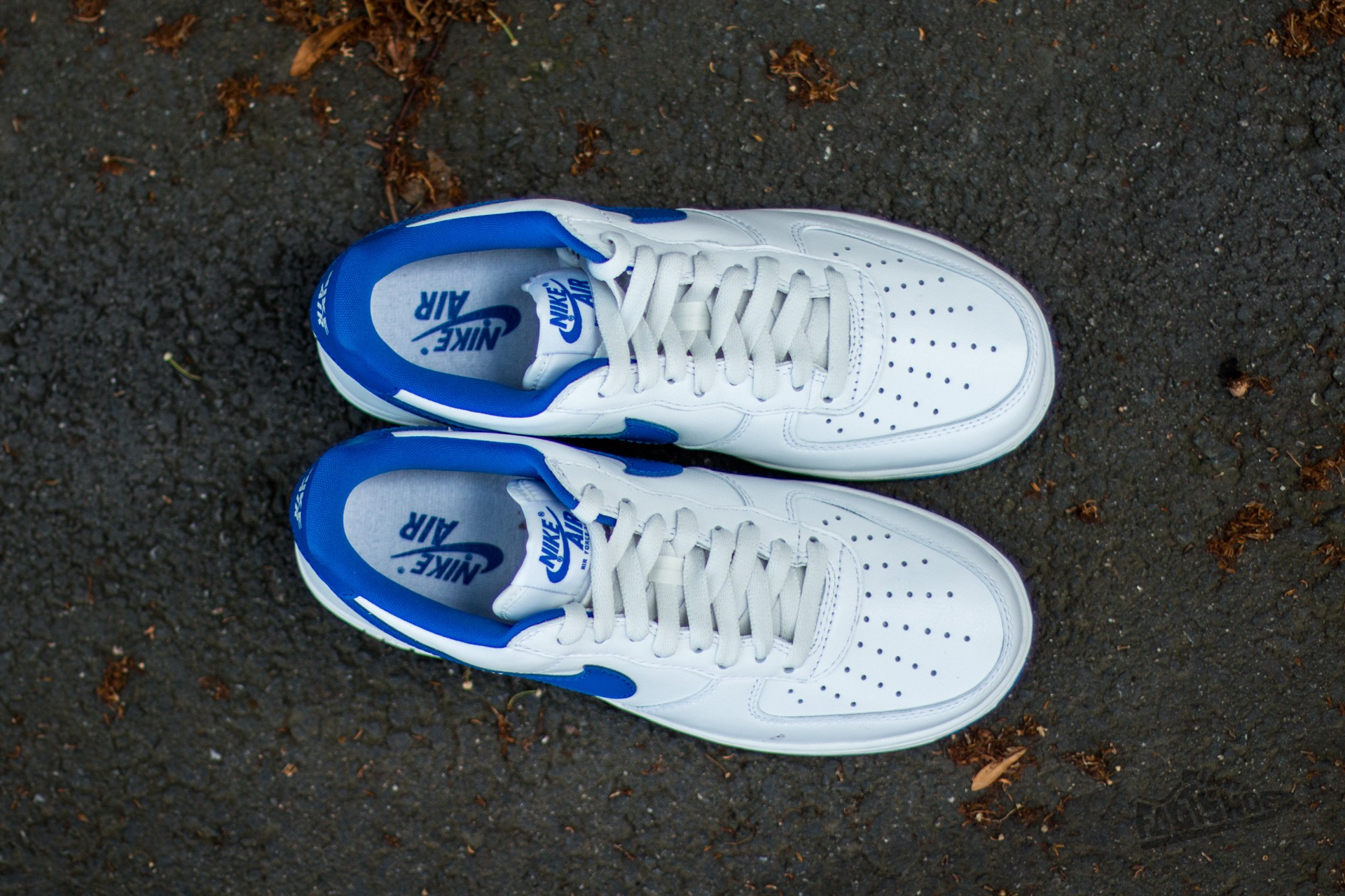 Férfi cipők Nike Air Force 1 Low Retro Summit White/ Game Royal
