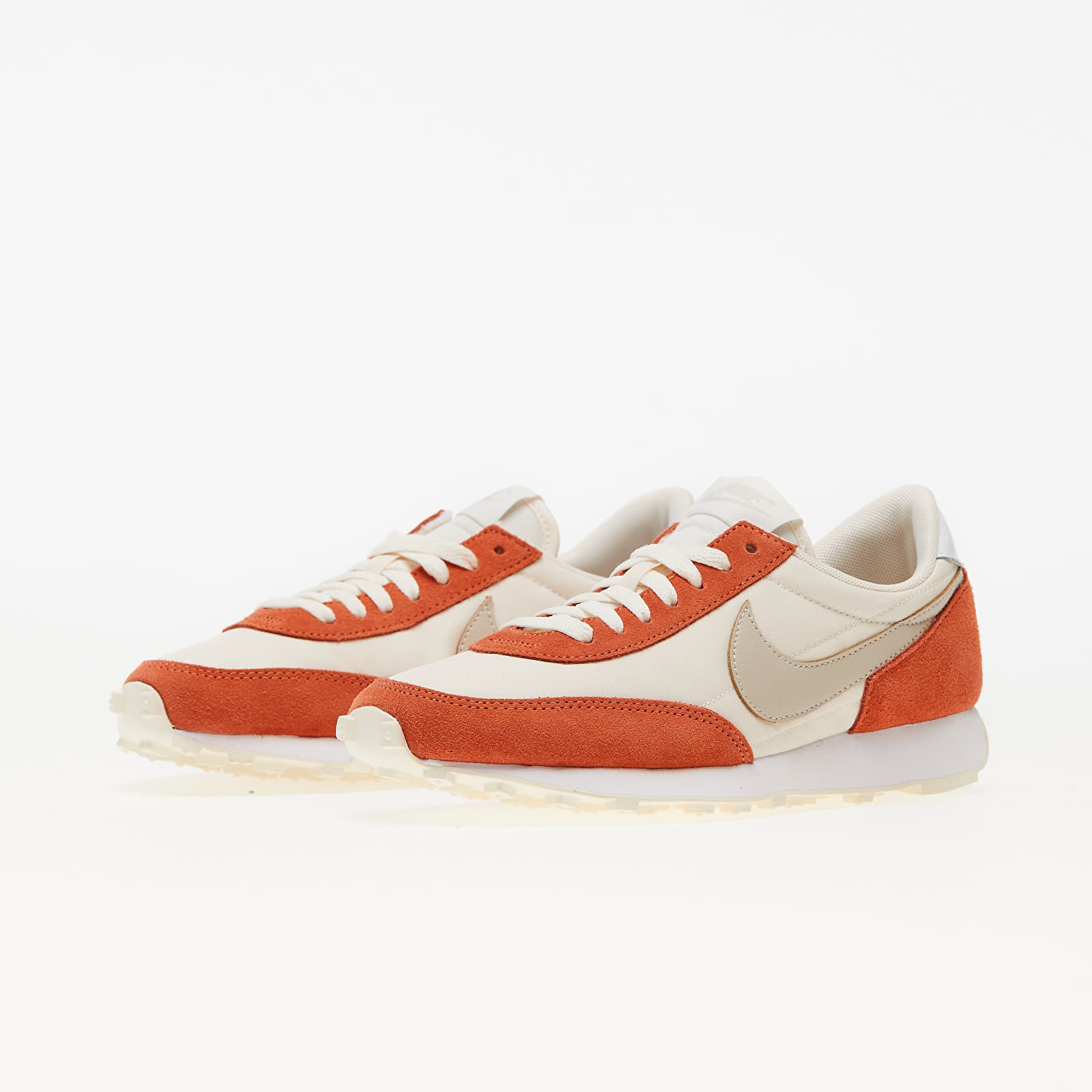 Women's shoes Nike W Daybreak Pale Ivory/ Desert Sand-Light Sienna