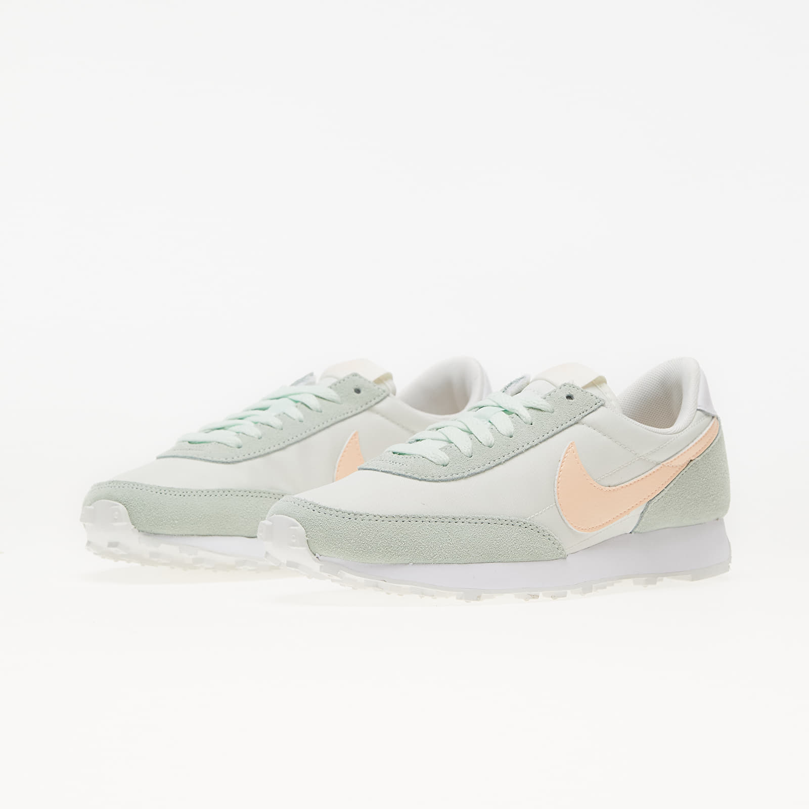 Zapatillas mujer Nike W Daybreak Sail/ Crimson Tint-Barely Green