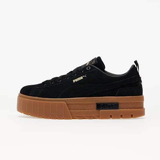 Black and gold pumas images hot sale
