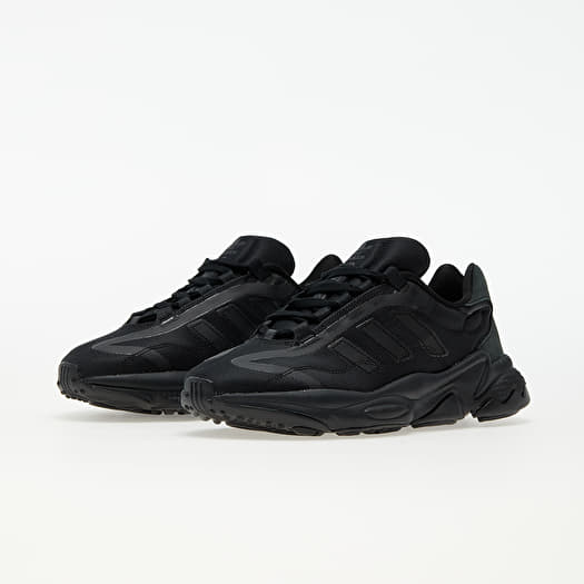 Adidas ozweego triple black hot sale
