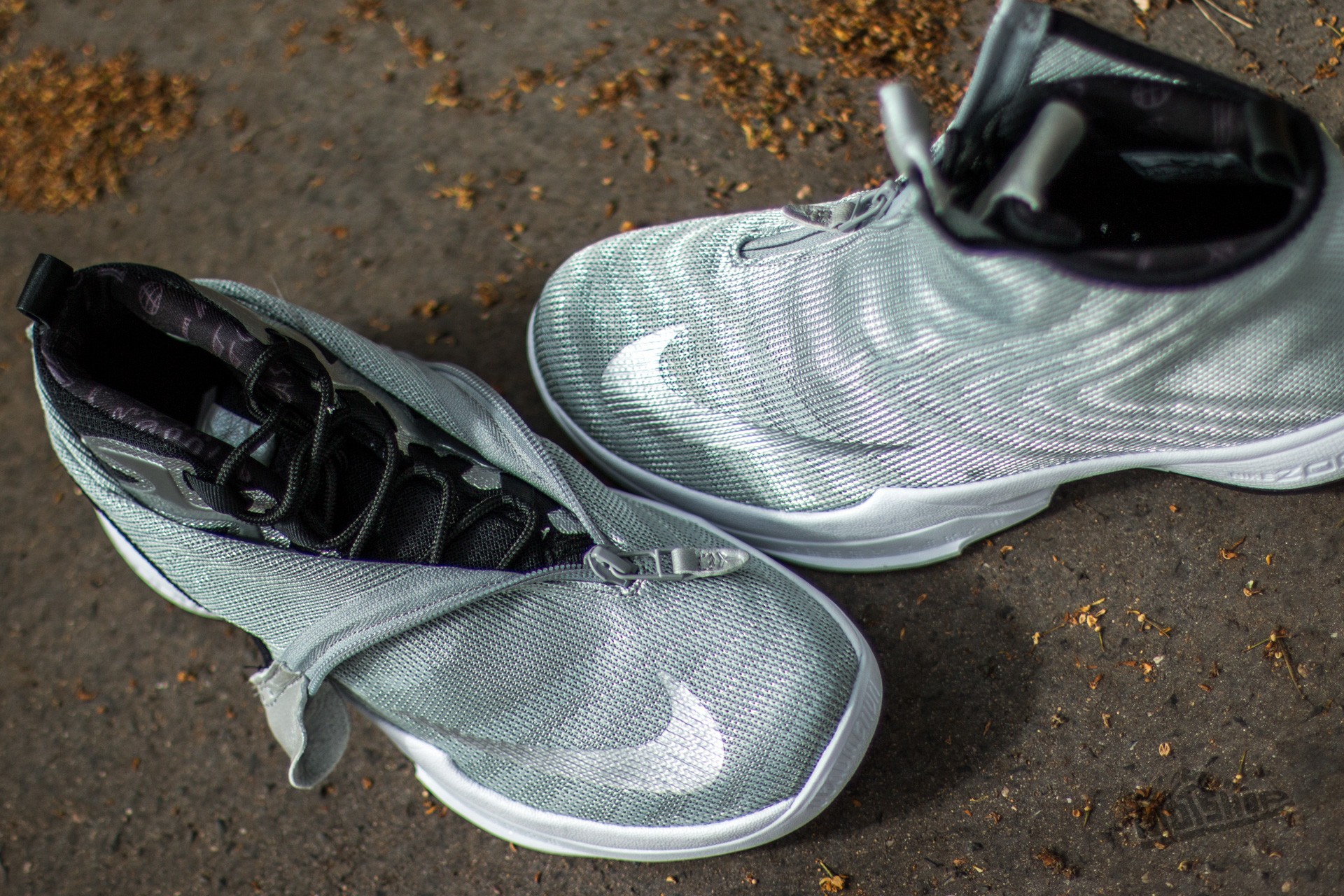Scarpe uomo Nike Zoom Kobe Icon Jacquard Premium Metallic Silver