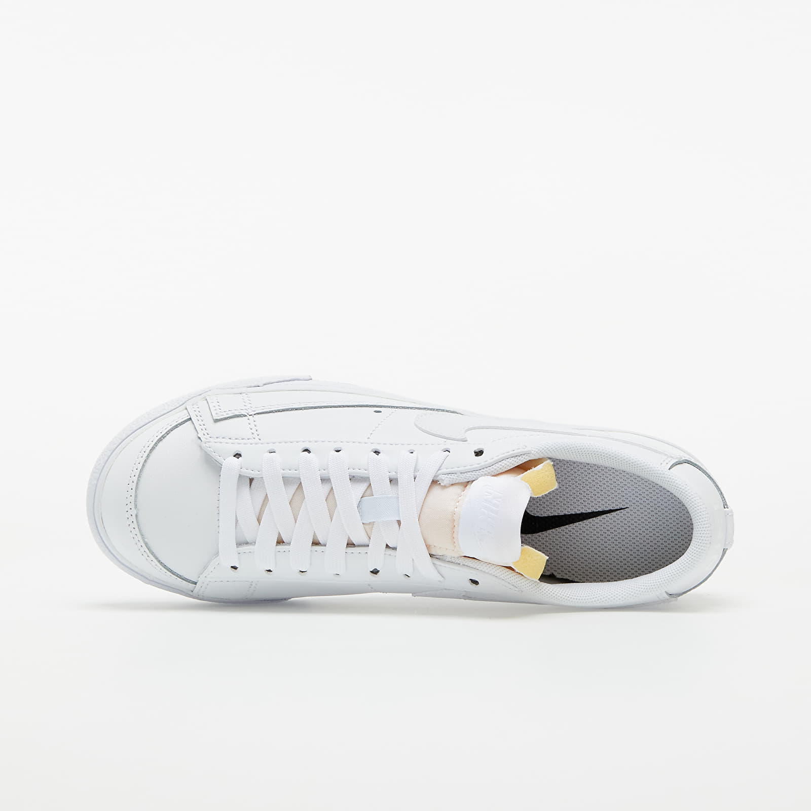 Zapatillas mujer Nike W Blazer Low Platform White/ White-White-Black