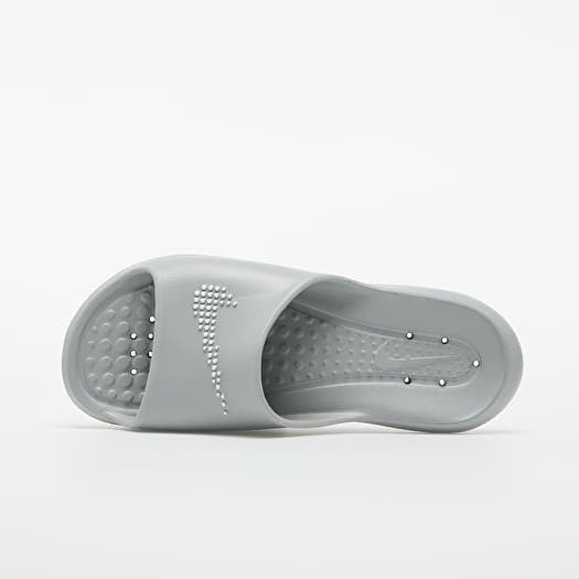 Shower shoes nike discount