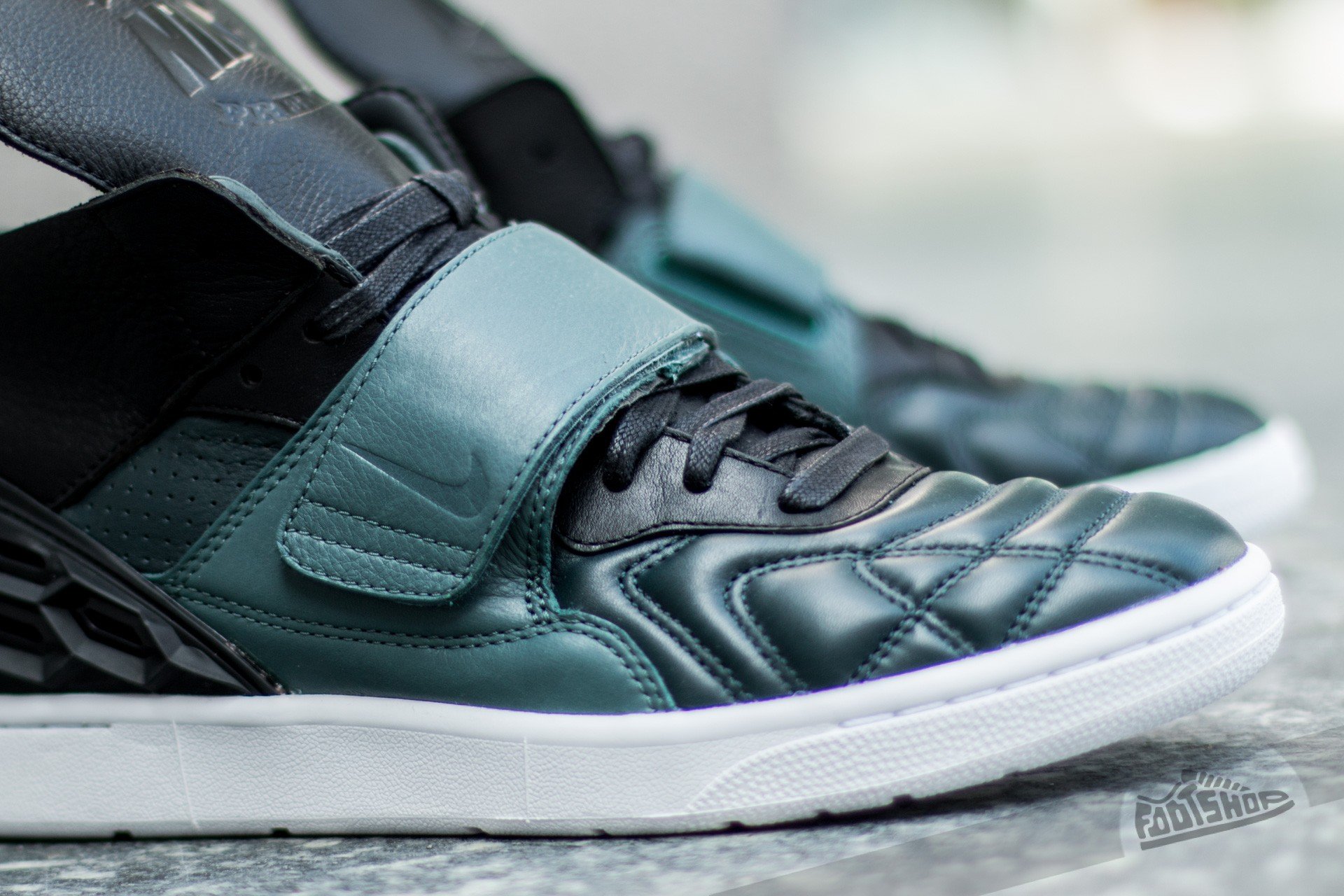 Pánske tenisky a topánky Nike Tiempo Vetta QS Seaweed/ Hasta- Black