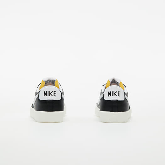 Chaussures et baskets homme Nike Blazer Low 77 Vintage Black White Sail Black Footshop