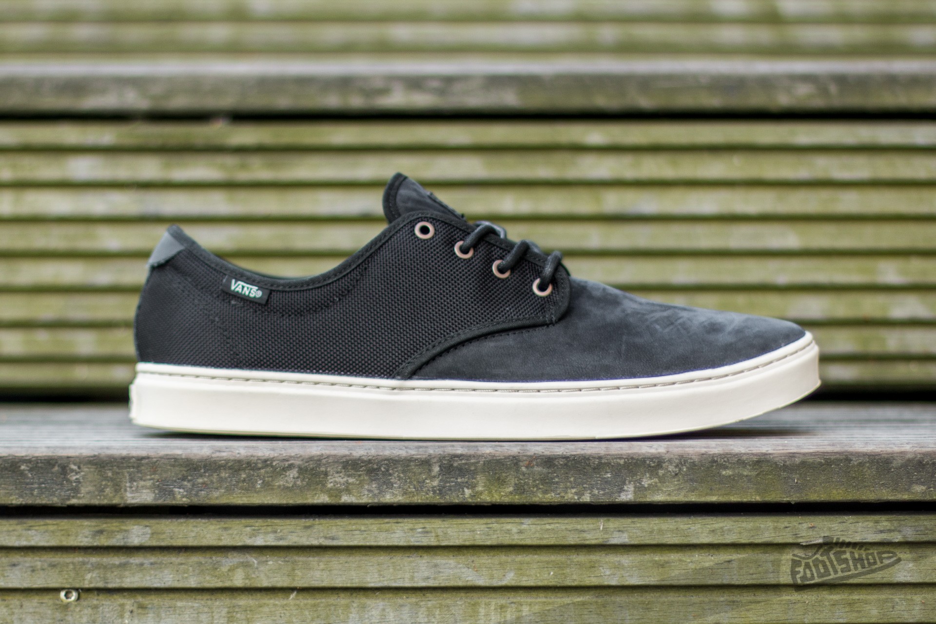 Vans ludlow shoes online