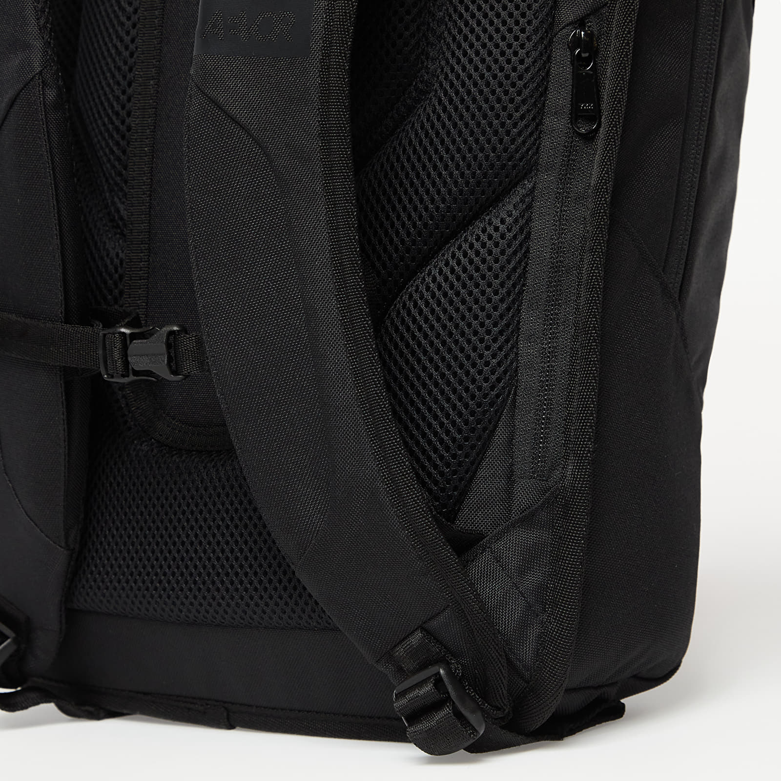 Seljakotid AEVOR Daypack Backpack Black Eclipse