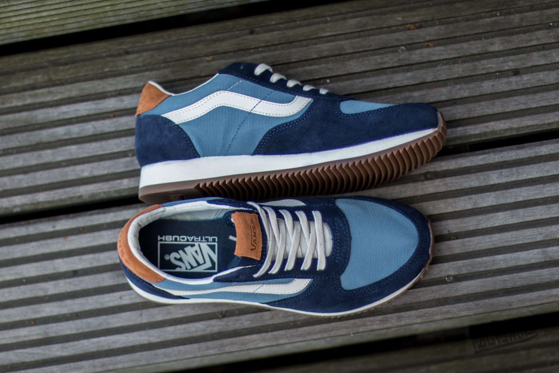Zapatos vans deals ultracush runner