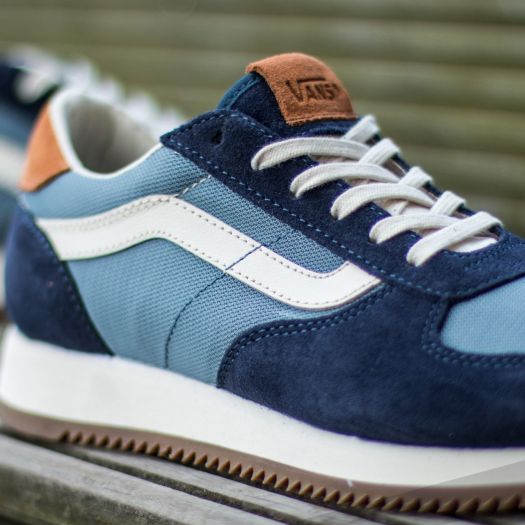 Vans 2 tone runner hot sale