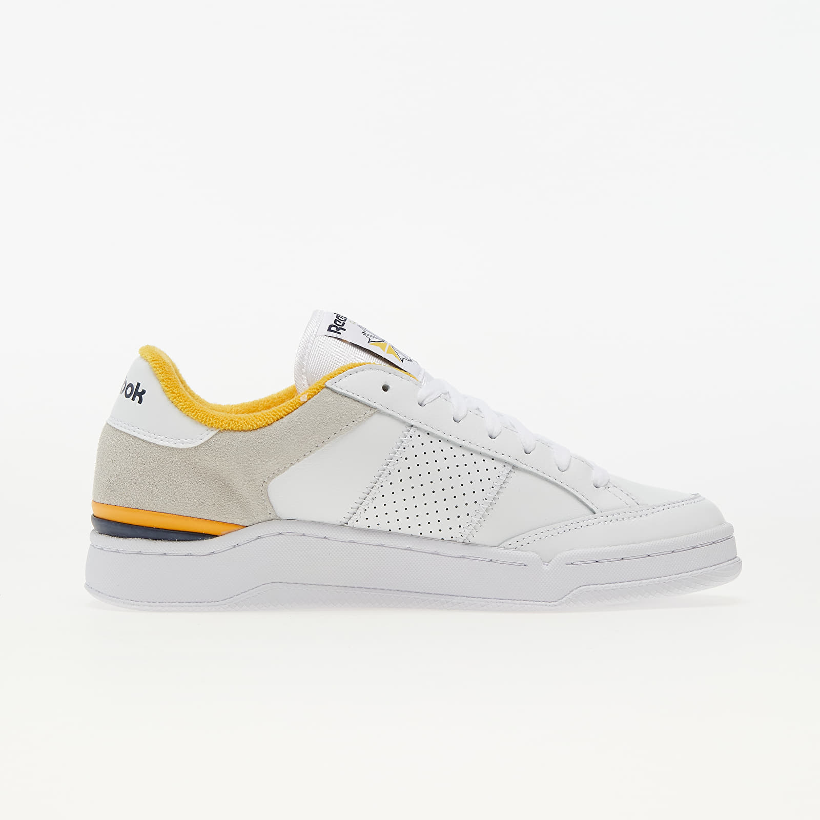 Herren Sneaker und Schuhe Reebok AD Court Ftw White/ Vector Navy/ Semi Solar Gold