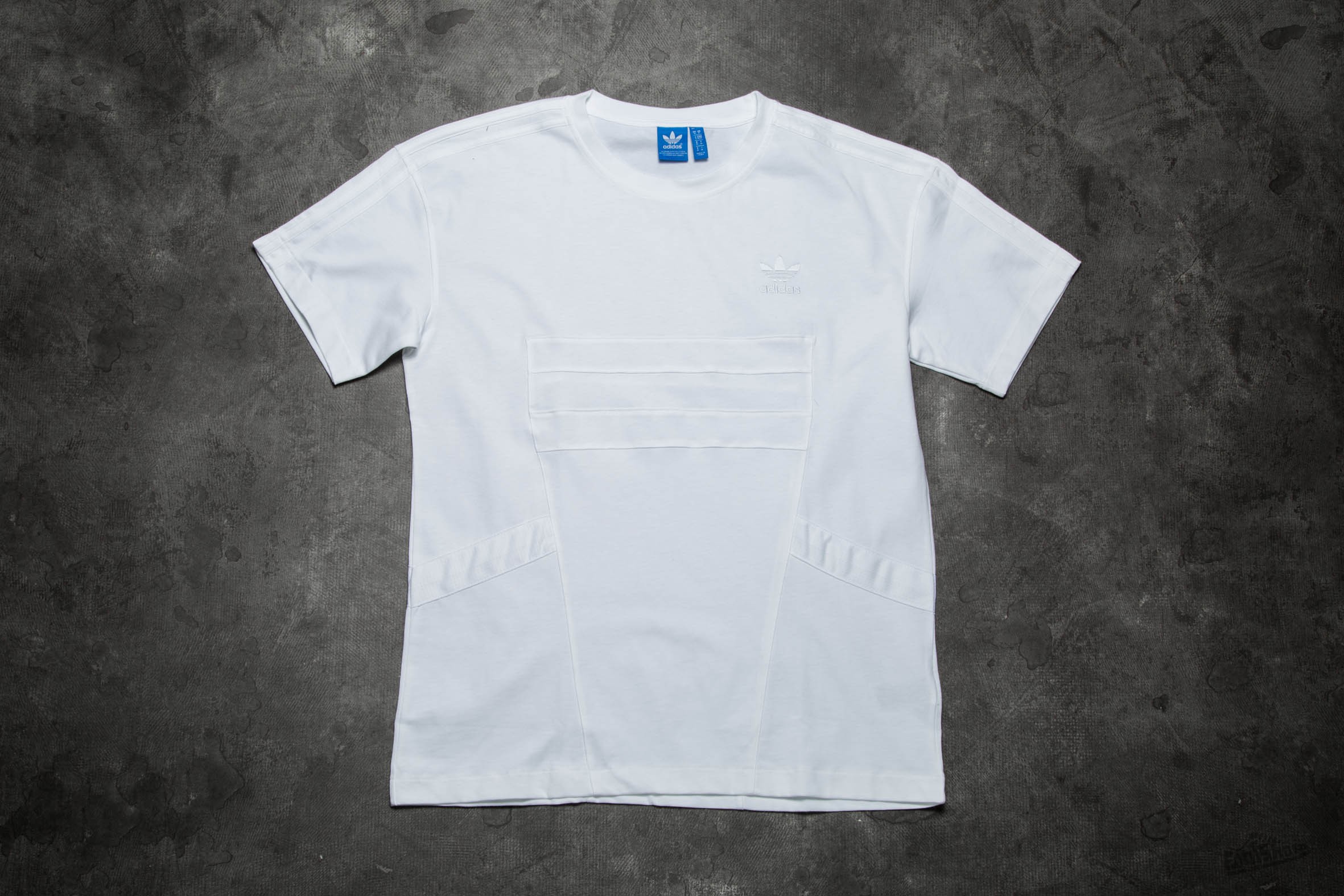 T-Shirts and shirts adidas Boxy Tee White