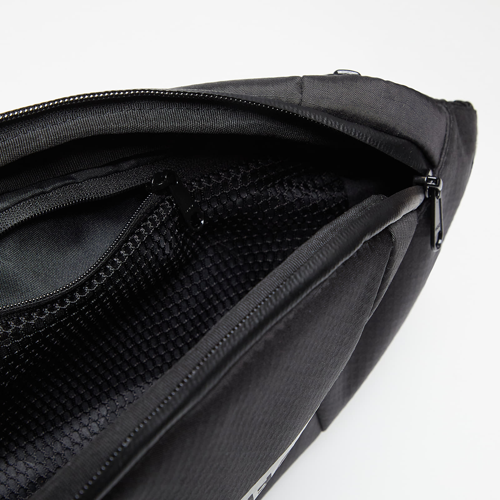 Crossbody bags AEVOR Shoulder Bag Proof Proof Black