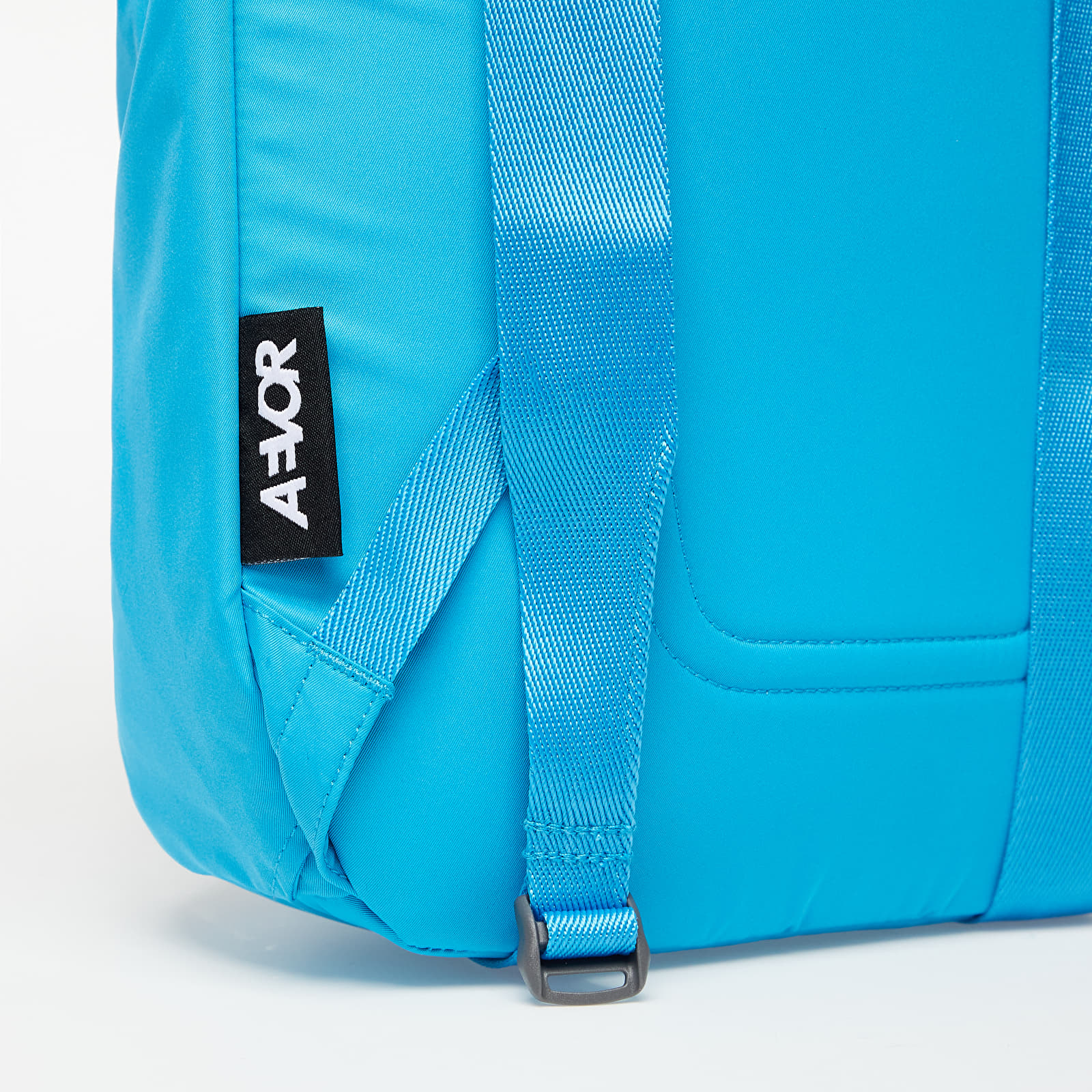 Rucsacuri AEVOR Light Pack Backpack Berry Blue