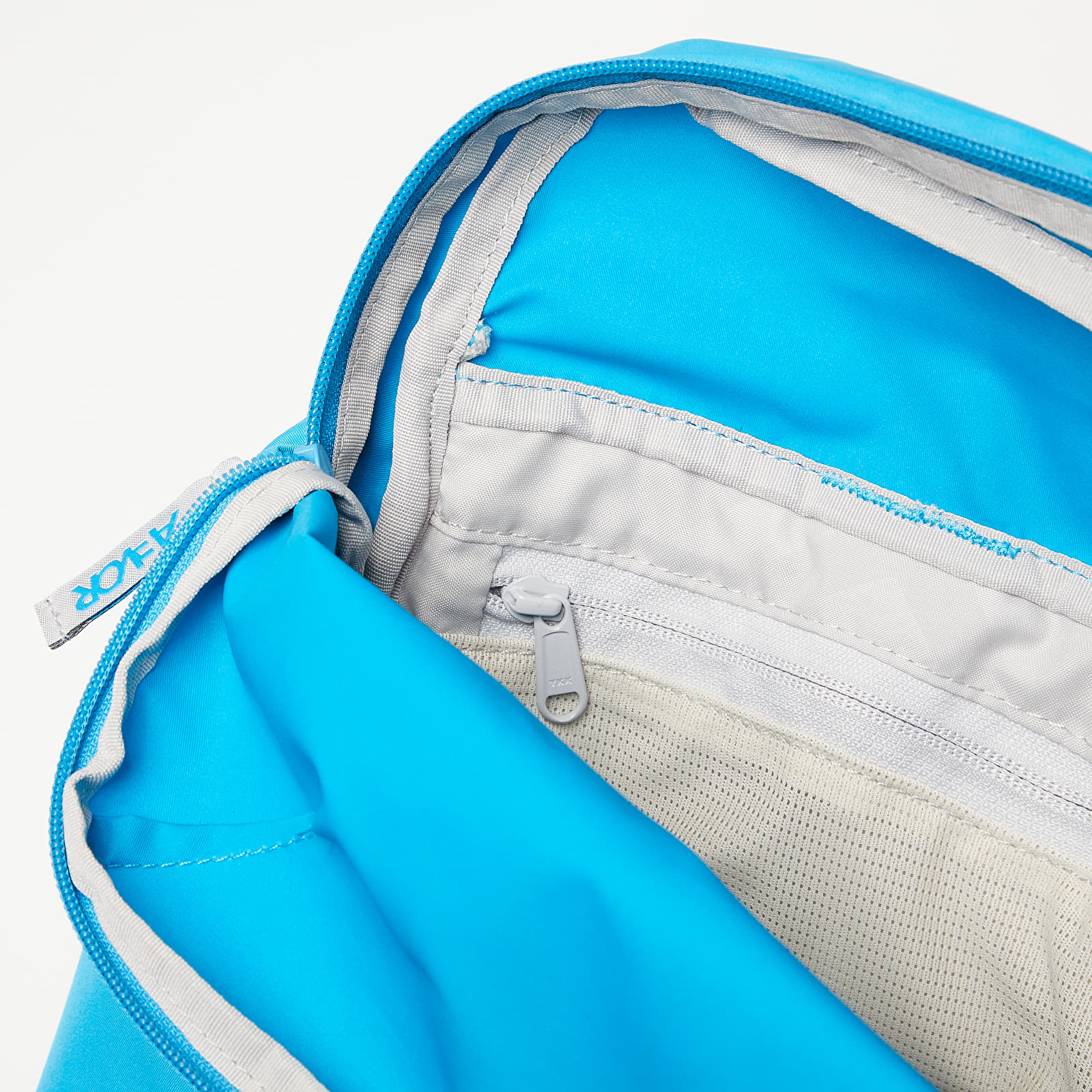 Rucsacuri AEVOR Light Pack Backpack Berry Blue
