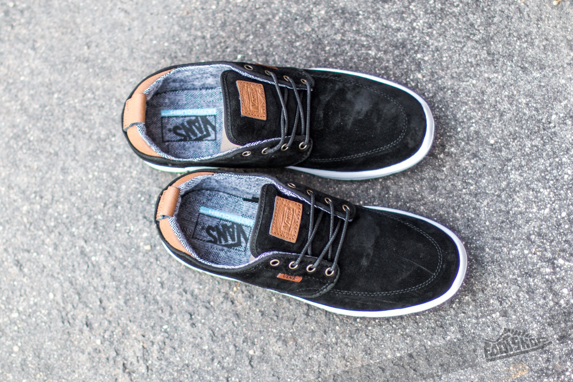 Herren Sneaker und Schuhe Vans Brigata Lite (Suede & Leather) Black/ White