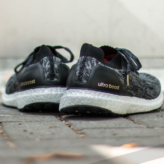 Ultra boost uncaged og hot sale