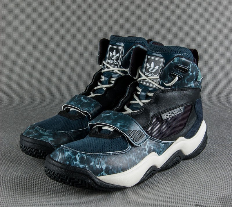 Men s shoes adidas FYW REIGN erna Footshop