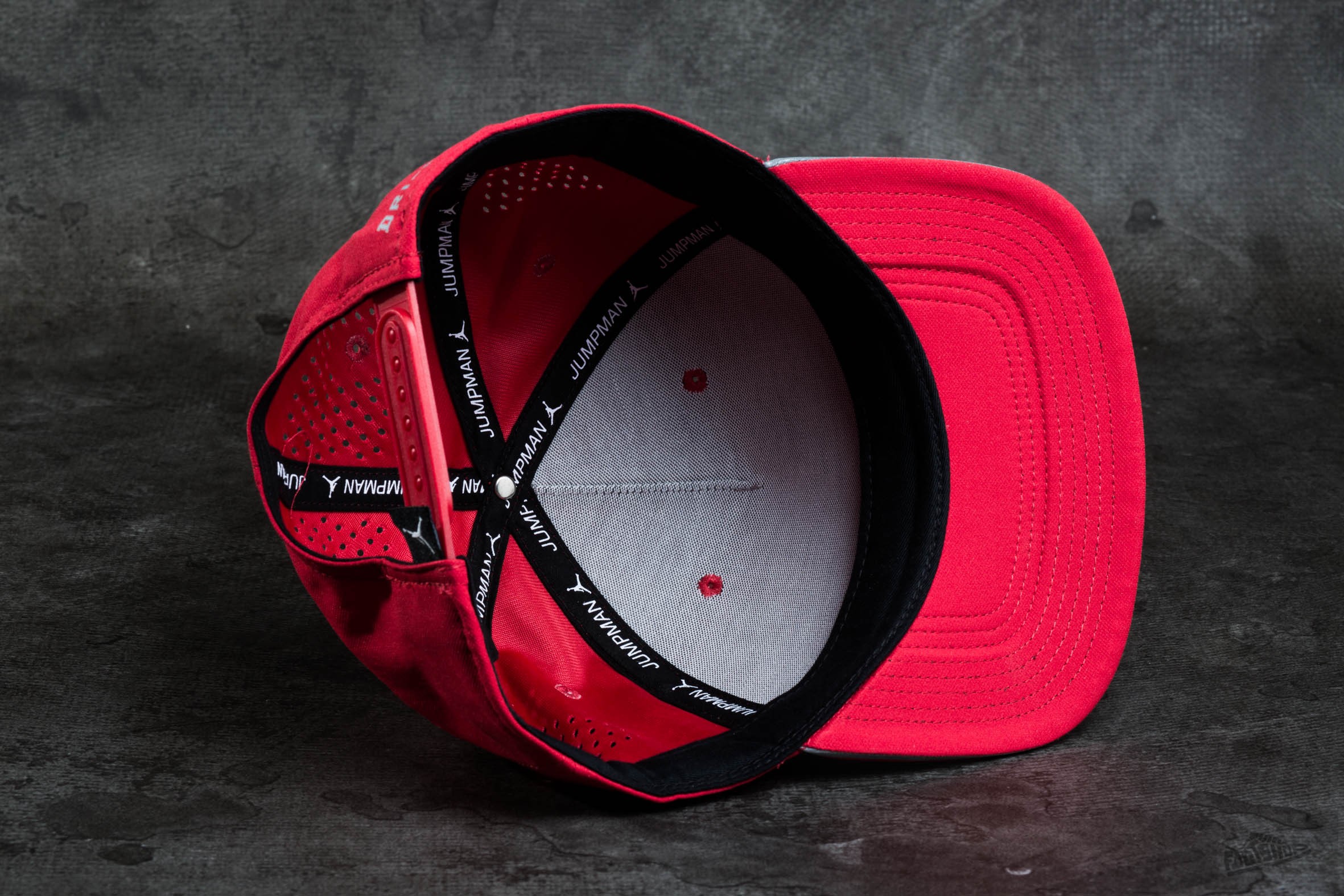 Caps Jordan Jumpman Perforated Snapbacks Red