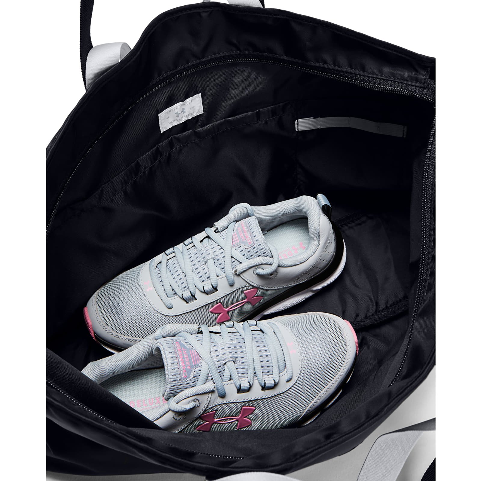 Genți crossbody Under Armour Favorite Metallic Tote Black