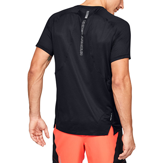 T-shirts Under Armour M Qualifier Iso-Chill Short Sleeve Tee Black