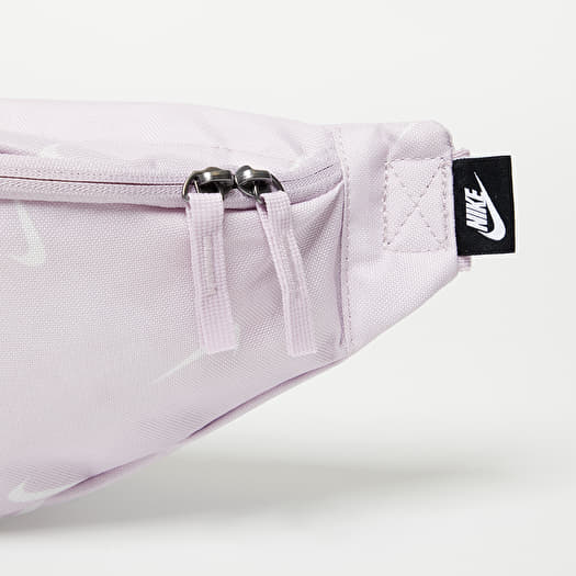 Nike heritage hip pack white best sale