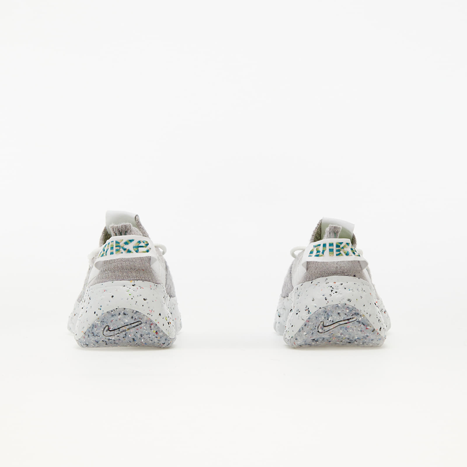 Încălțăminte și sneakerși pentru femei Nike W Space Hippie 04 Summit White/ Mean Green-Photon Dust