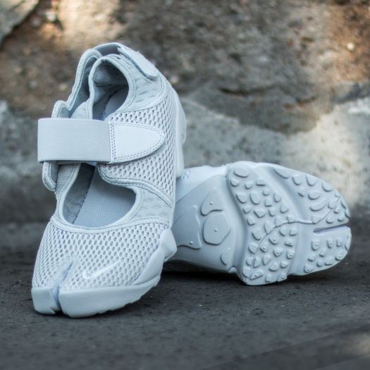 美品 NIKE AIR RIFT 847609-002 ライトグレー 28cm Men's shoes Nike Air Rift Br Prue Platinum/ Pure Platinum (847609