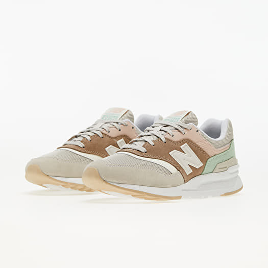 New balance 997 womens gold store