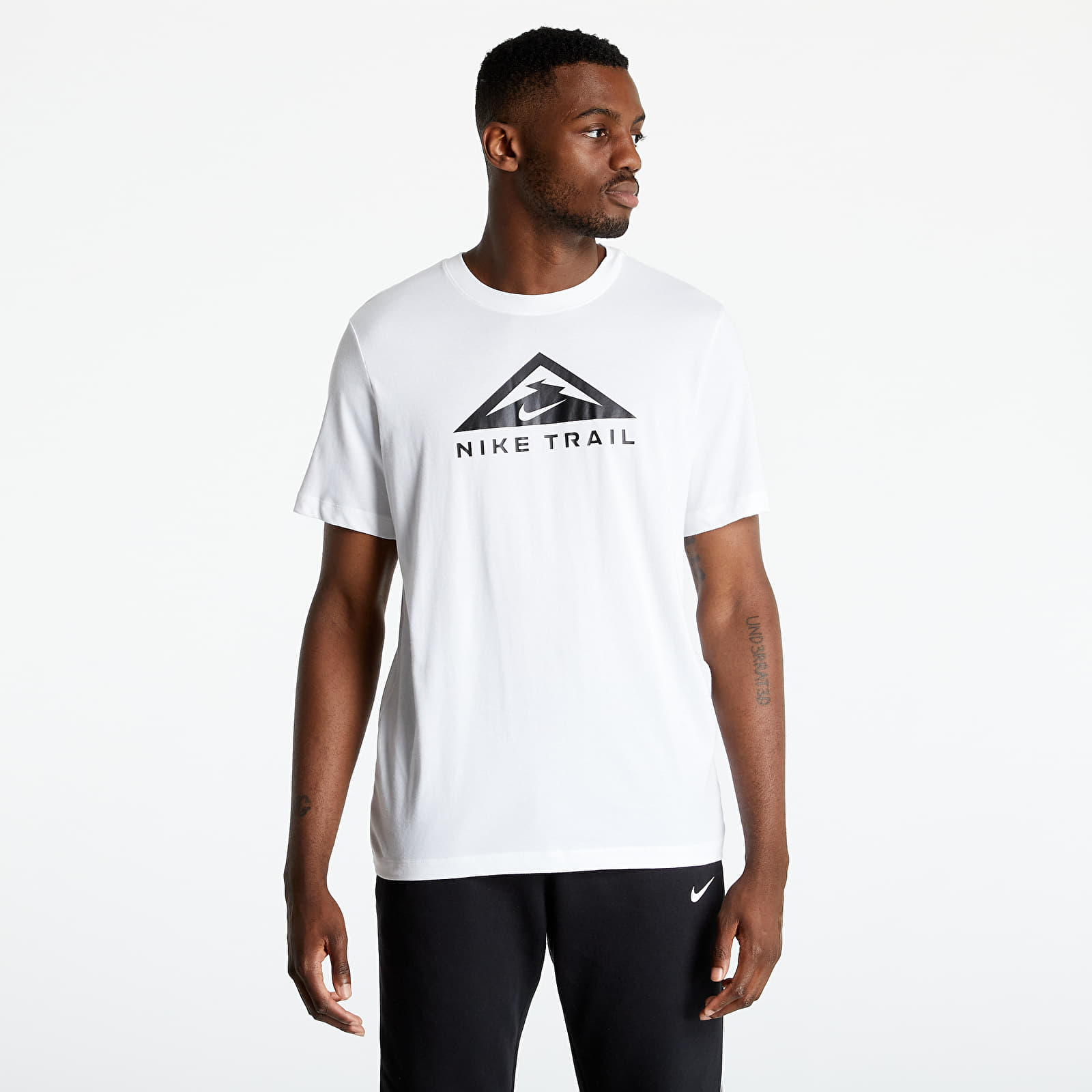 Koszulki z krótkim rękawem Nike Dri-Fit Short Sleeved Tee Trail White