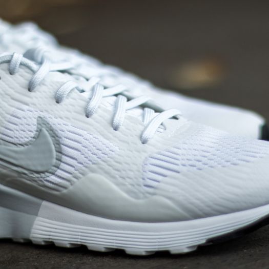 Women s shoes Nike W Air Pegasus 92 16 White Pure Platinum Black Footshop