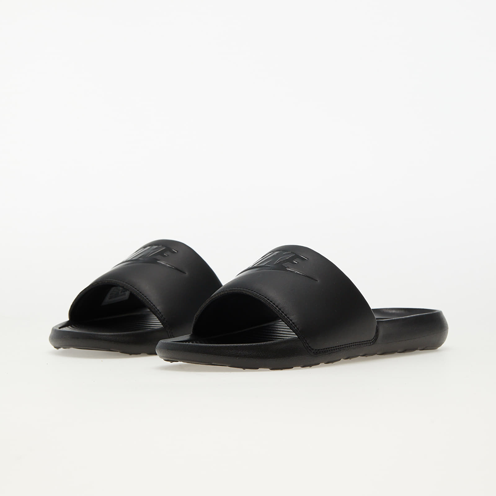 Încălțăminte și sneakerși pentru bărbați Nike Victori One Slide Black/ Black-Black
