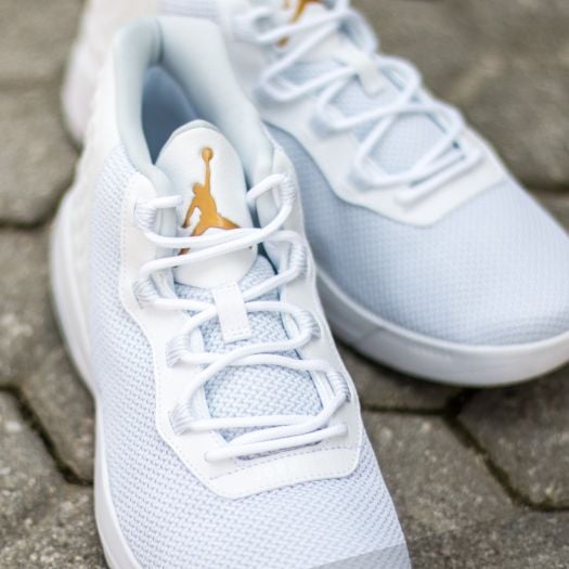 Men's tennis shoes at academy shop