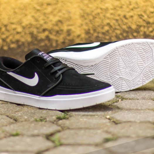 Men s shoes Nike Stefan Janoski Hyperfeel Black White Footshop