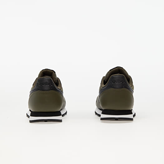 Dark green hotsell reebok classics